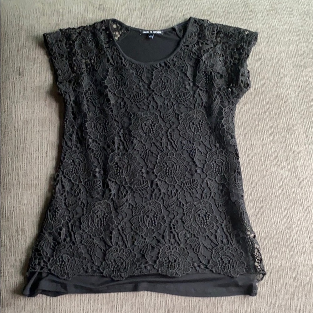 Cute Black top for work or going out!